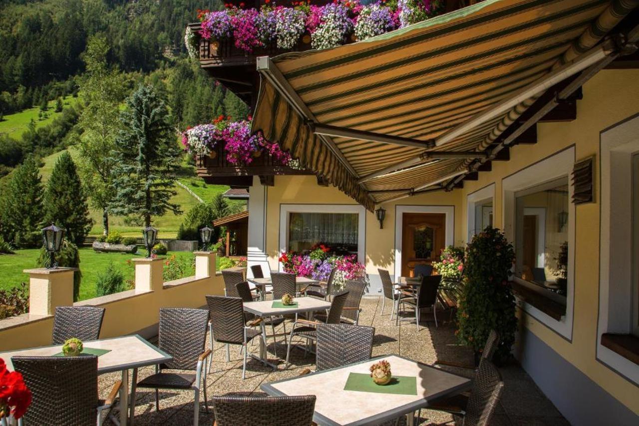 Hotel Jaegerhof Kaunertal Exterior photo