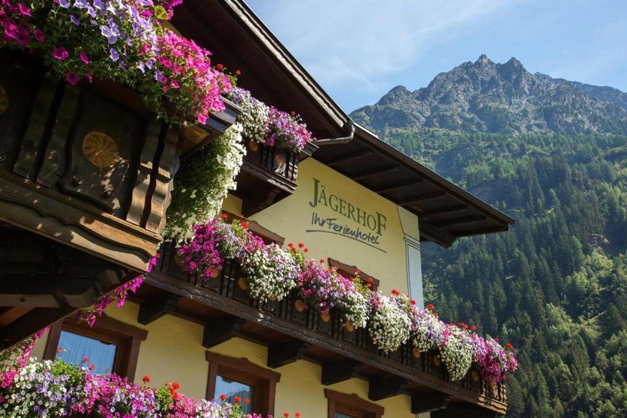 Hotel Jaegerhof Kaunertal Exterior photo